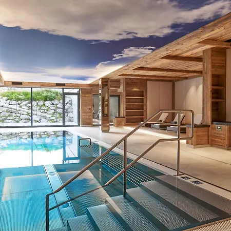 Alpha Luxury Villa *