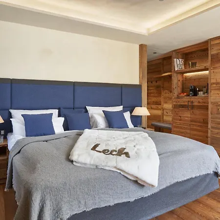 Alpha Luxury Villa *